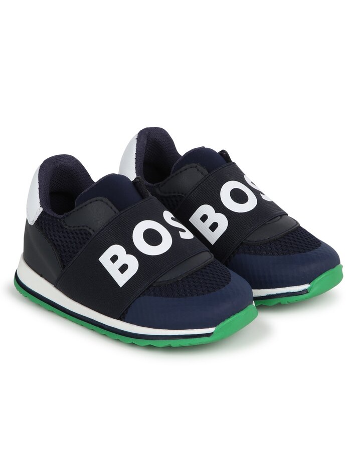 Sports Shoes Boutique L Enfantillon