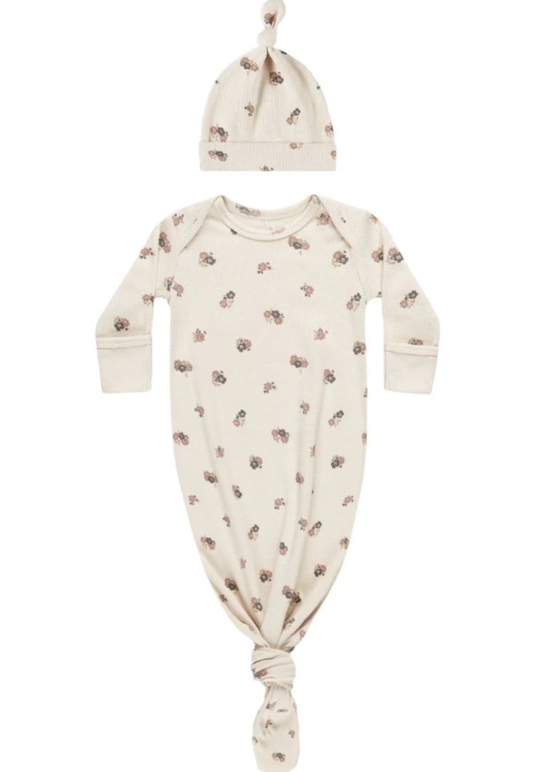 QUINCY MAE Quincy Mae Knotted Baby Gown + Hat Set