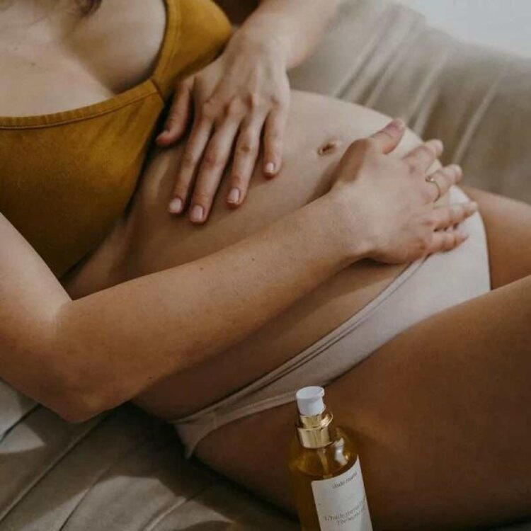 Ilado Ilado The Mama Oil