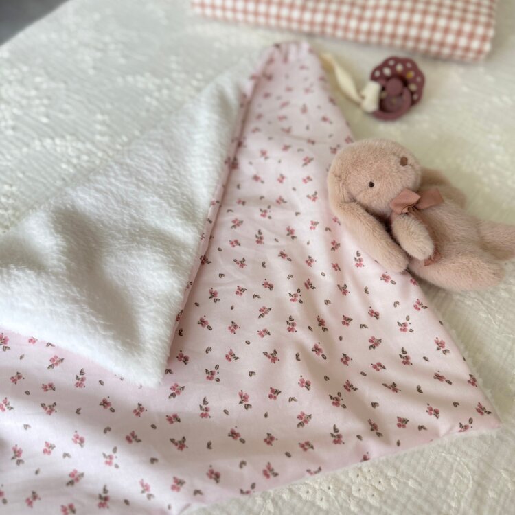 Baluchon Baluchon Mini Comforter with Pacifier Clip