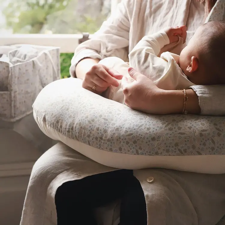 Avery Row Avery Row Nursing Pillow