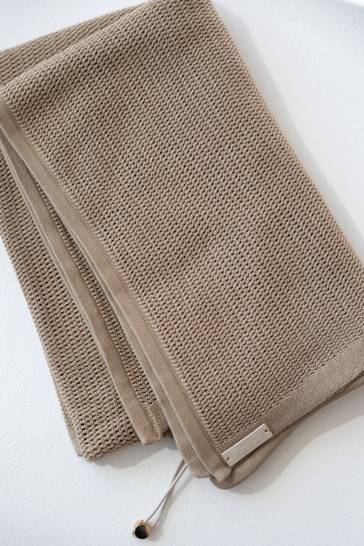 Petit Sol Petit Sol Nursing Cocoon