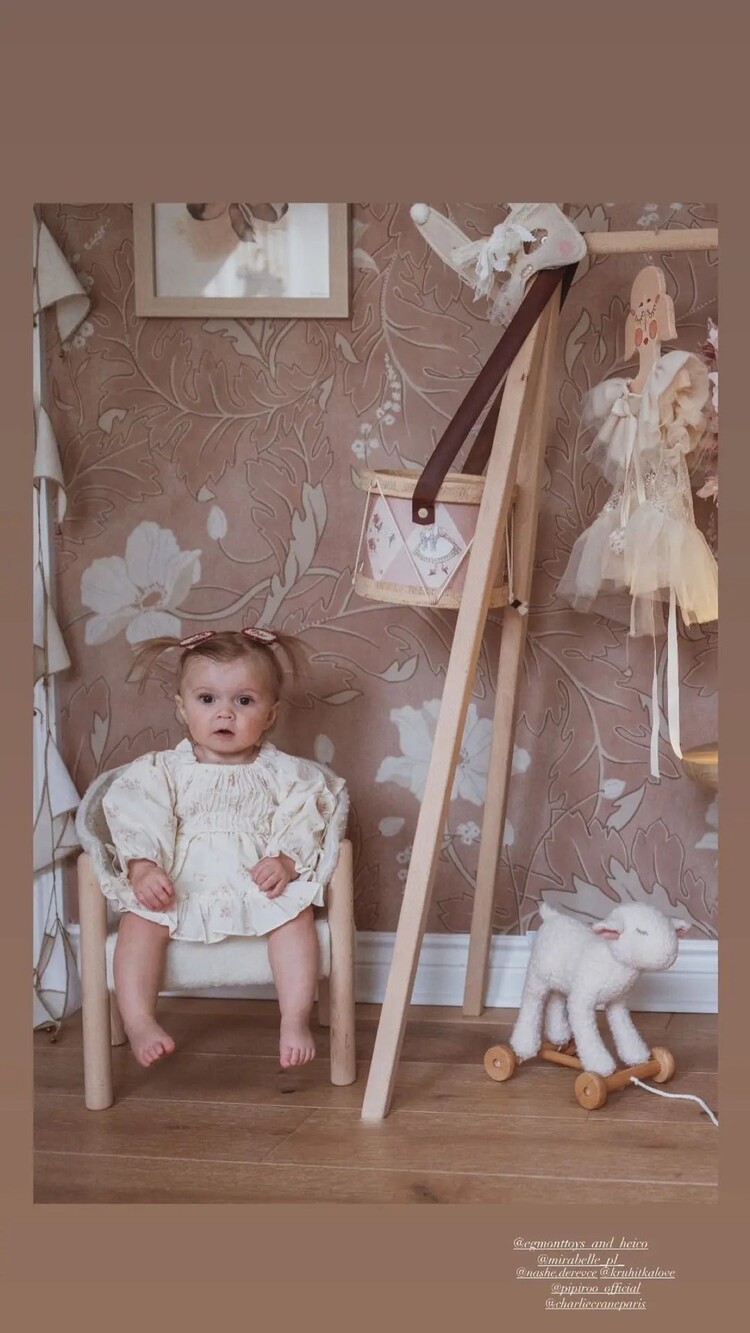 Egmont Toys Egmont Toys Pull-Along Mary