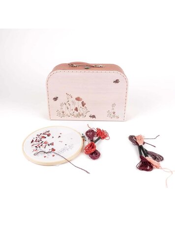 Egmont Toys Ensemble Broderie Coccinelle Egmont Toys