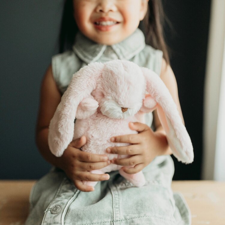 Bunnies by the Bay Petit Lapin Grignoteur Bunnies By the Way