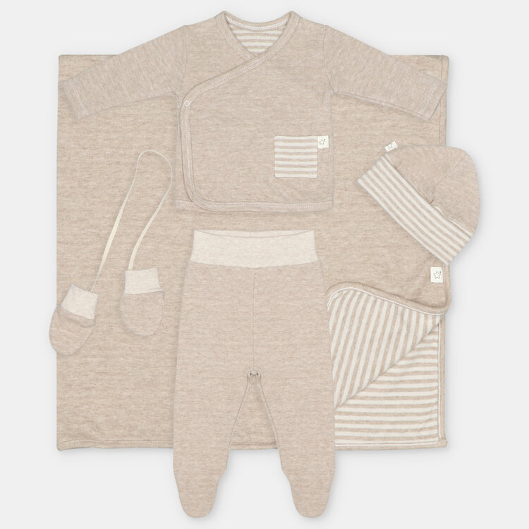 Martin Aranda Martin Aranda Boys Essential Newborn Gift Box