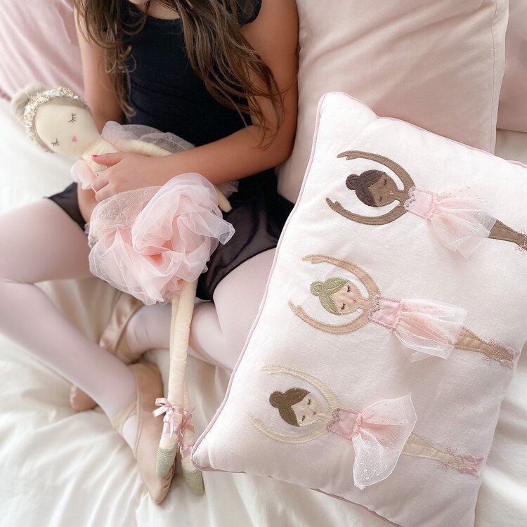 Mon Ami Mon Ami Ballet Lumber Pillow