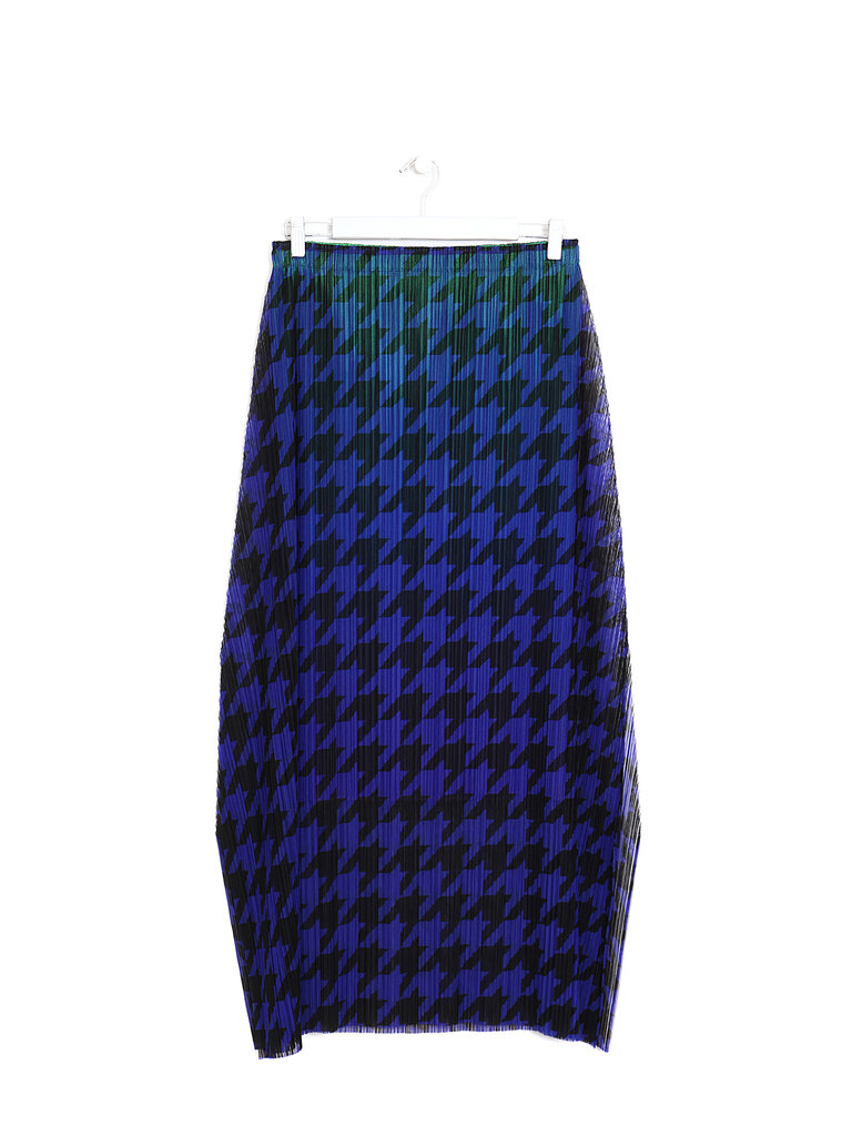 Houndstooth pleated top maxi skirt