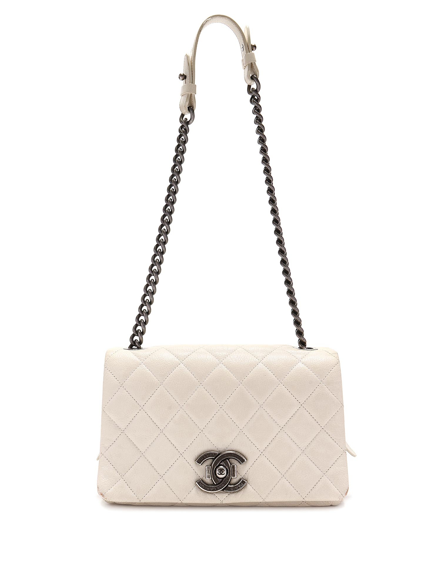 24B 【CHANEL】リボンとロゴのキュートな組み合わせ☆ネックレス