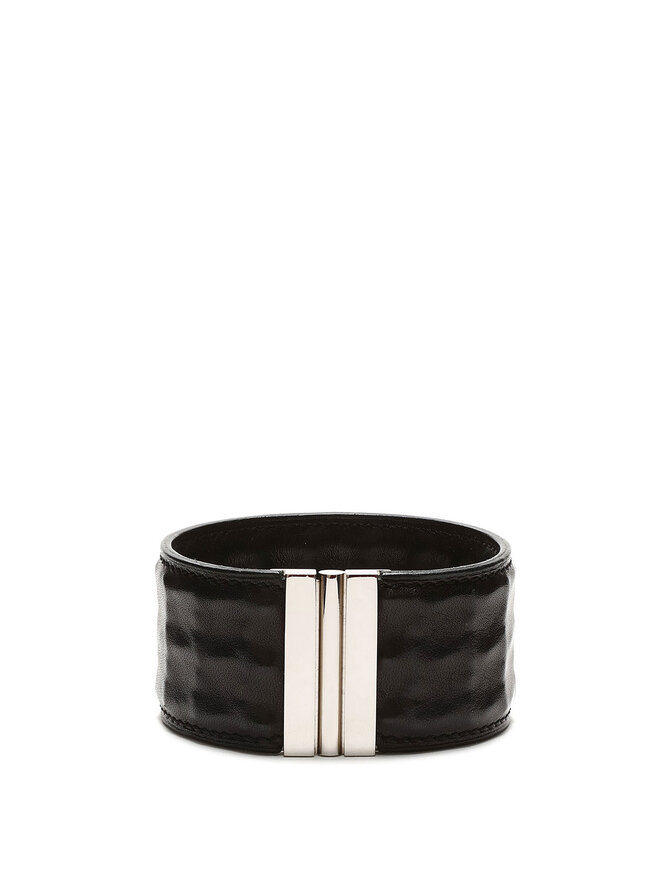 HERMÈS Bracelet Manchette en Cuir Embossé HERMÈS Bracelet Manchette en Cuir Embossé