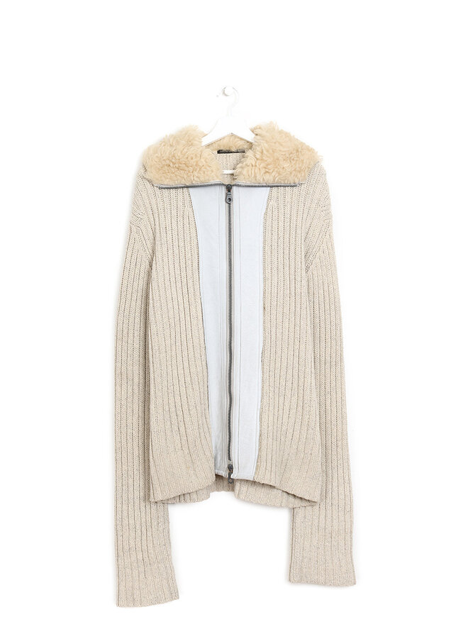 Yohji Yamamoto Cardigan à capuche en tricot côtelé doublé de peau Yohji Yamamoto Cardigan à capuche en tricot côtelé doublé de peau