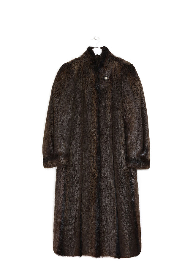 Yves Saint Laurent Manteau Long en Fourrure Yves Saint Laurent Manteau Long en Fourrure