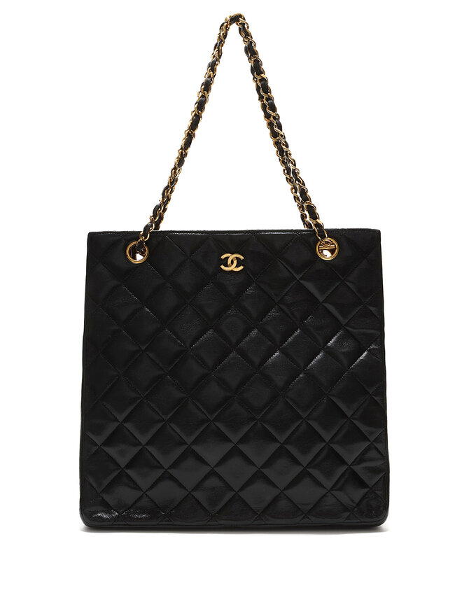 CHANEL Sac à Bandoulière en Cuir Noir Matelassé