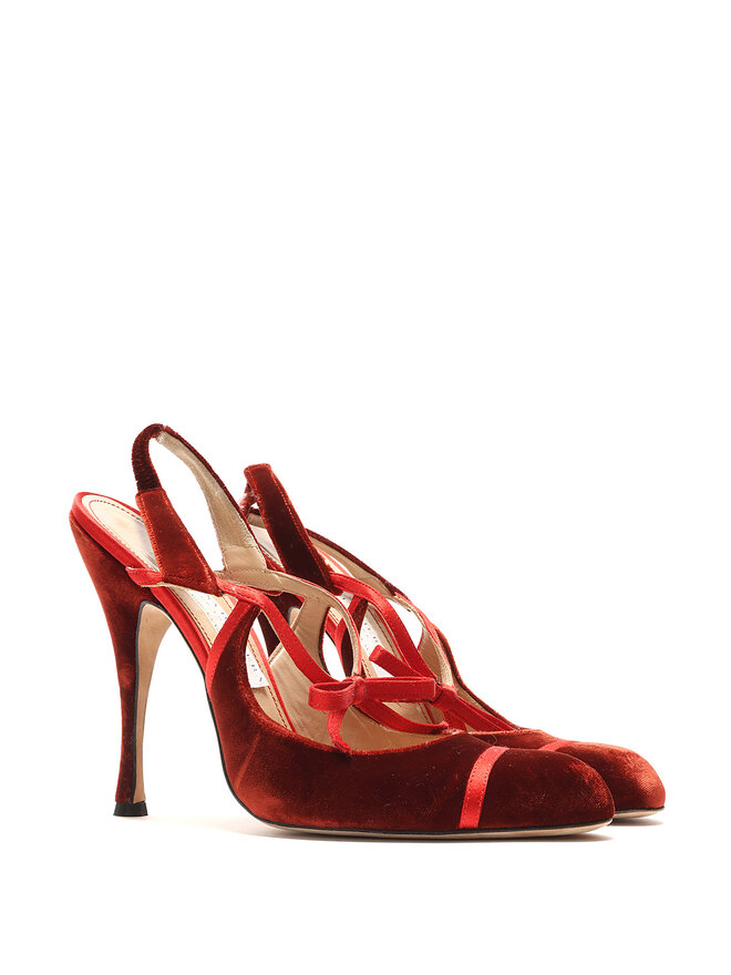 MANOLO BLAHNIK High-Heel Red Velvet Sandals