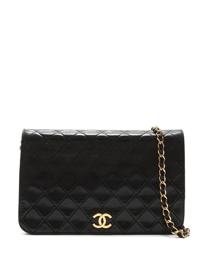 CHANEL Sac à l’épaule à rabat en agneau matelassé