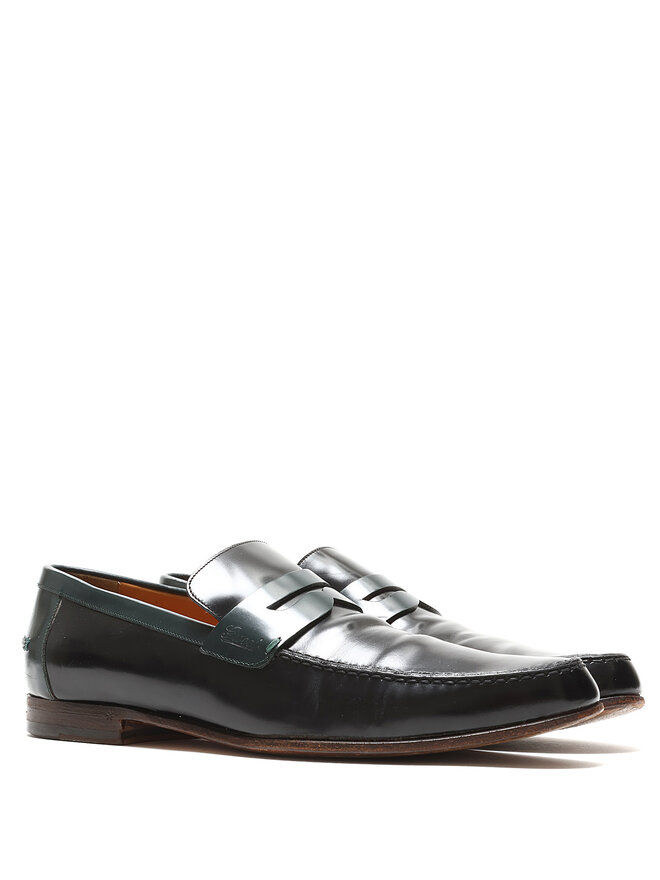 GUCCI Leather Loafers with Green Accents