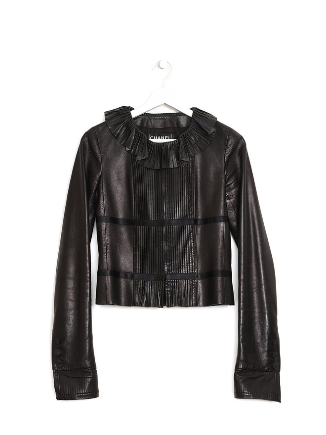 CHANEL Veste en Cuir d'Agneau Matelassée