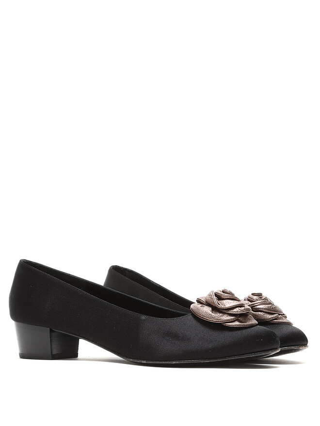 Salvatore Ferragamo Floral Embellished Ballet Flats