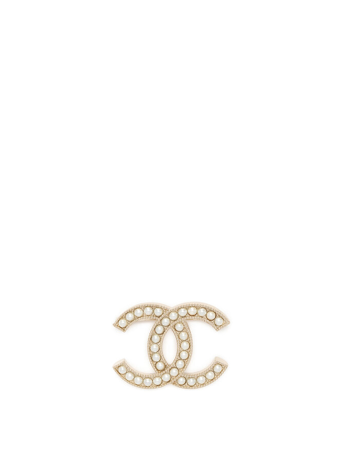 CHANEL Interlocking CC Pearl and Strass Brooch