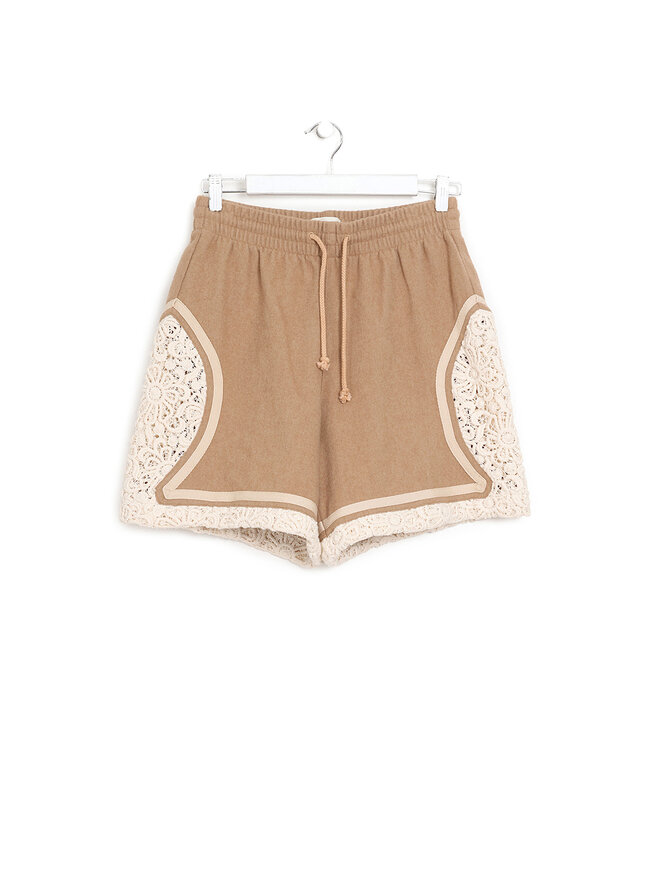 Aimé Leon Dore Shorts en poil de chameau avec dentelle