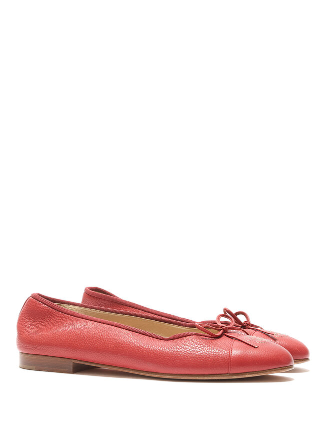 CHANEL Red Quilted Ballet Flats with Bow