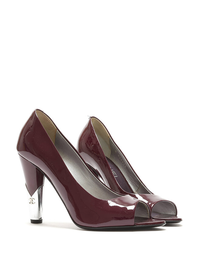 CHANEL Escarpins Peep-Toe en Cuir Verni Mauve