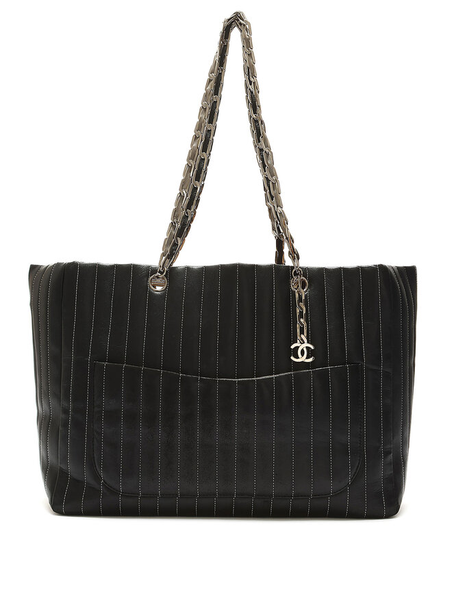 CHANEL Mademoiselle Quilted Leather Tote