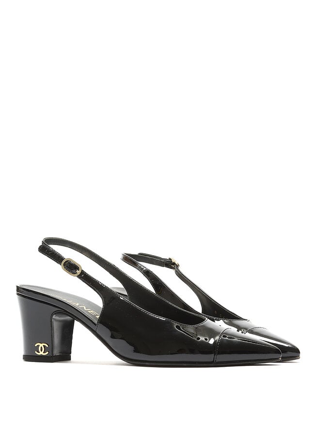 CHANEL Escarpins Slingback en Cuir Verni
