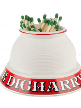 Match Strike, Dicharry