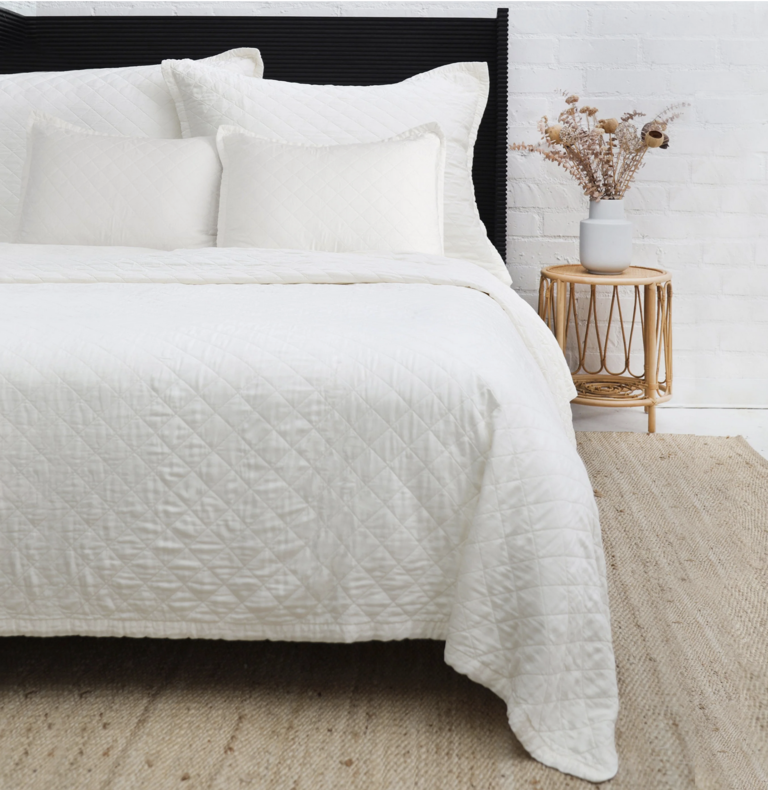 Monaco Queen Coverlet, Ivory