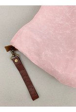 della Q Della Q Leather Wrist Clip