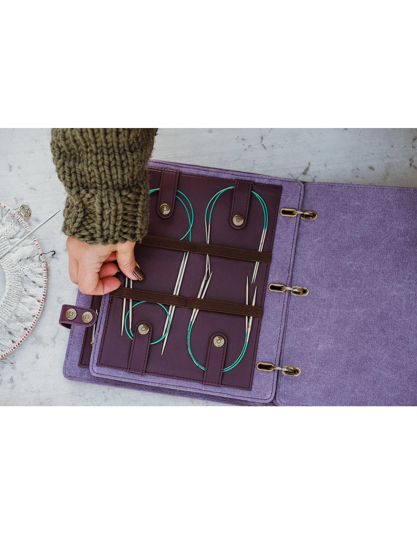Della Q Della Q - Hook & Needle Notebook - Plum