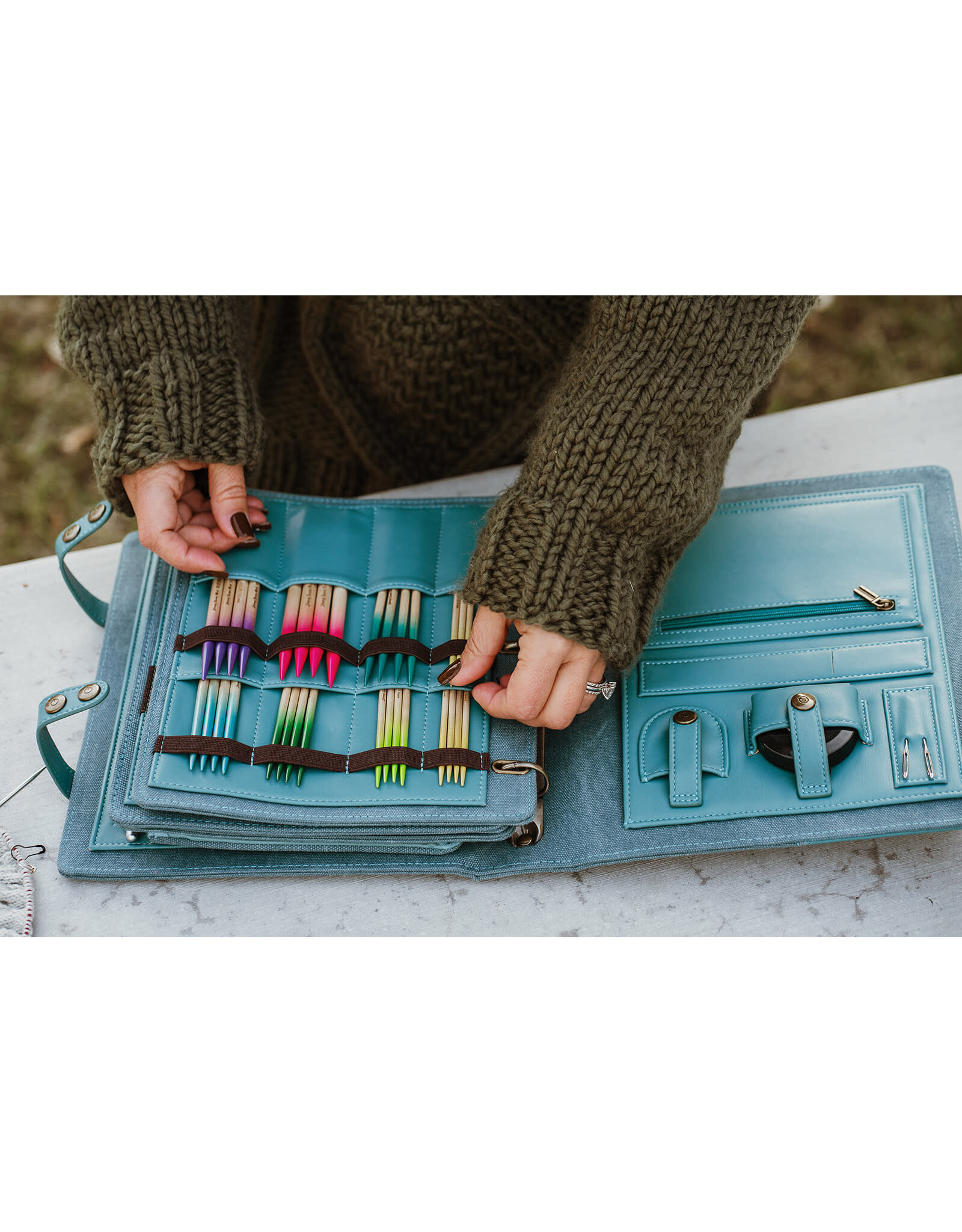 Della Q Della Q - Hook & Needle Notebook - Plum