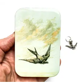 Firefly Notes Swallow (Diving) notions tin - Large - Firefly Notes Tins