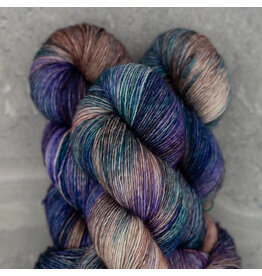 Madelinetosh New Moon - Tosh DK - Madelinetosh