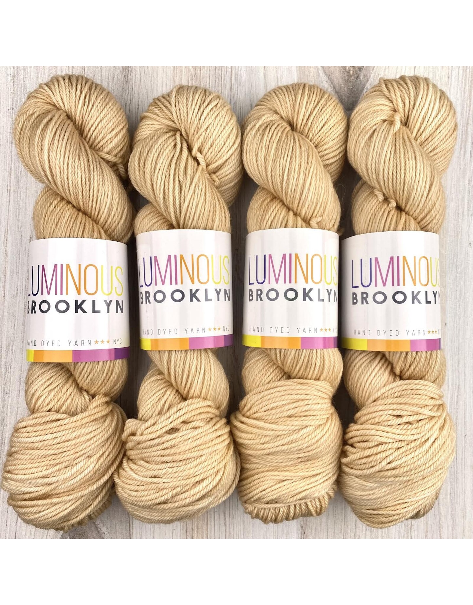 Luminous Brooklyn Champagne - Sport - Luminous Brooklyn