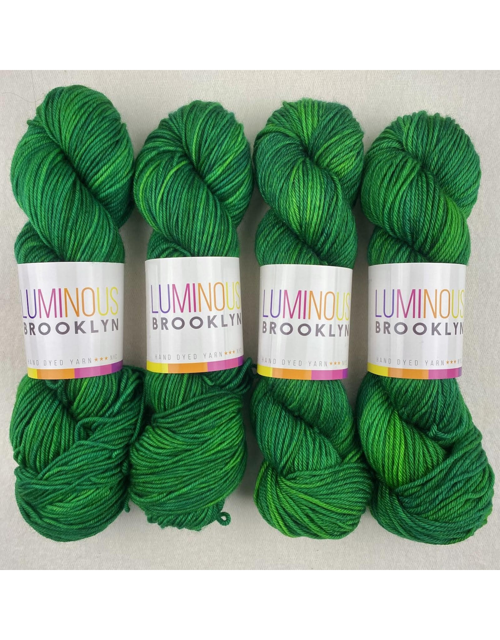Luminous Brooklyn Quetzal - Sport - Luminous Brooklyn