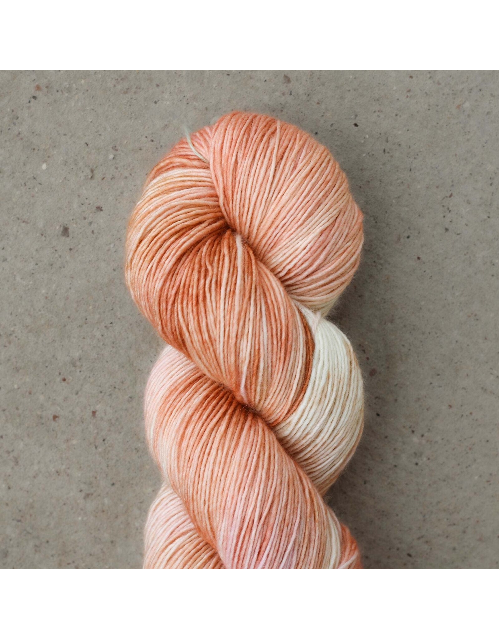 Madelinetosh Creamsicle Kitties - Tosh Vintage - Madelinetosh