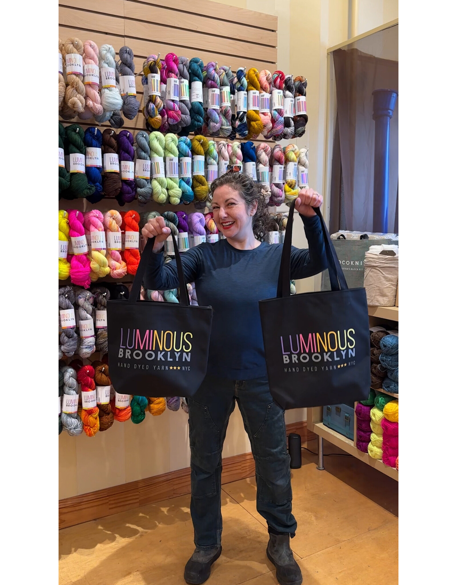 Luminous Brooklyn Luminous Brooklyn black tote bag