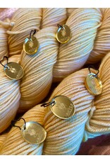 Argyle Single Pin Marker - Gold Mirror - Katrinkles