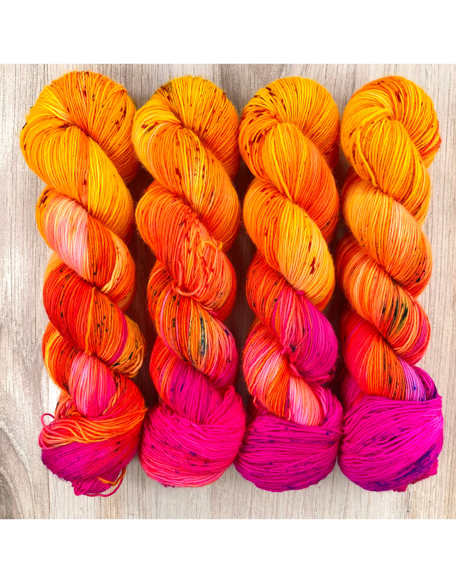 Luminous Brooklyn Danceteria - Brilliant Fine Weight - Luminous Brooklyn