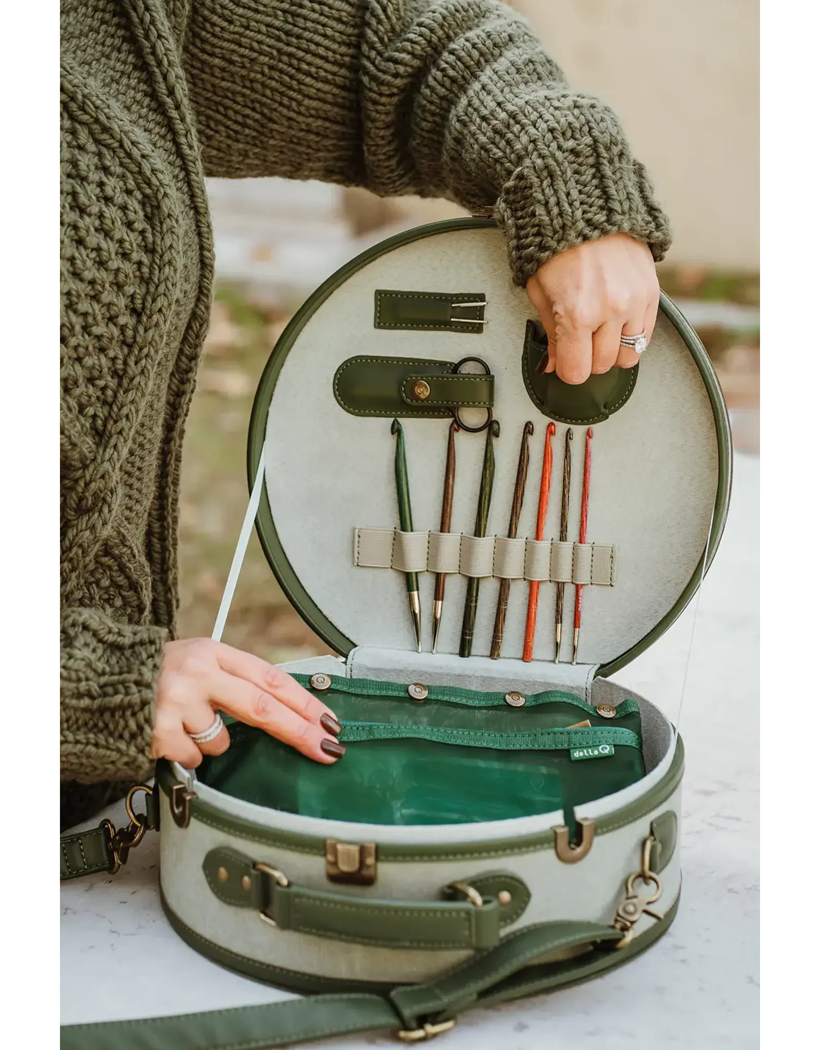 Della Q Della Q - Maker's Hat Box - Indigo