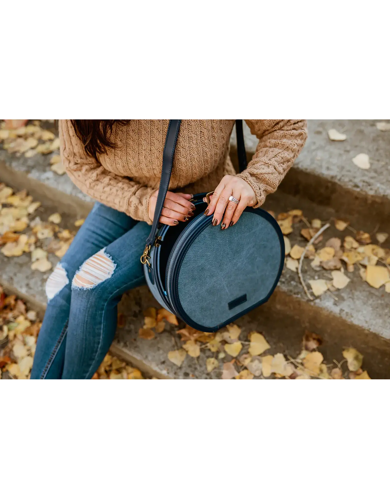 Della Q Della Q - Maker's Hat Box - Indigo