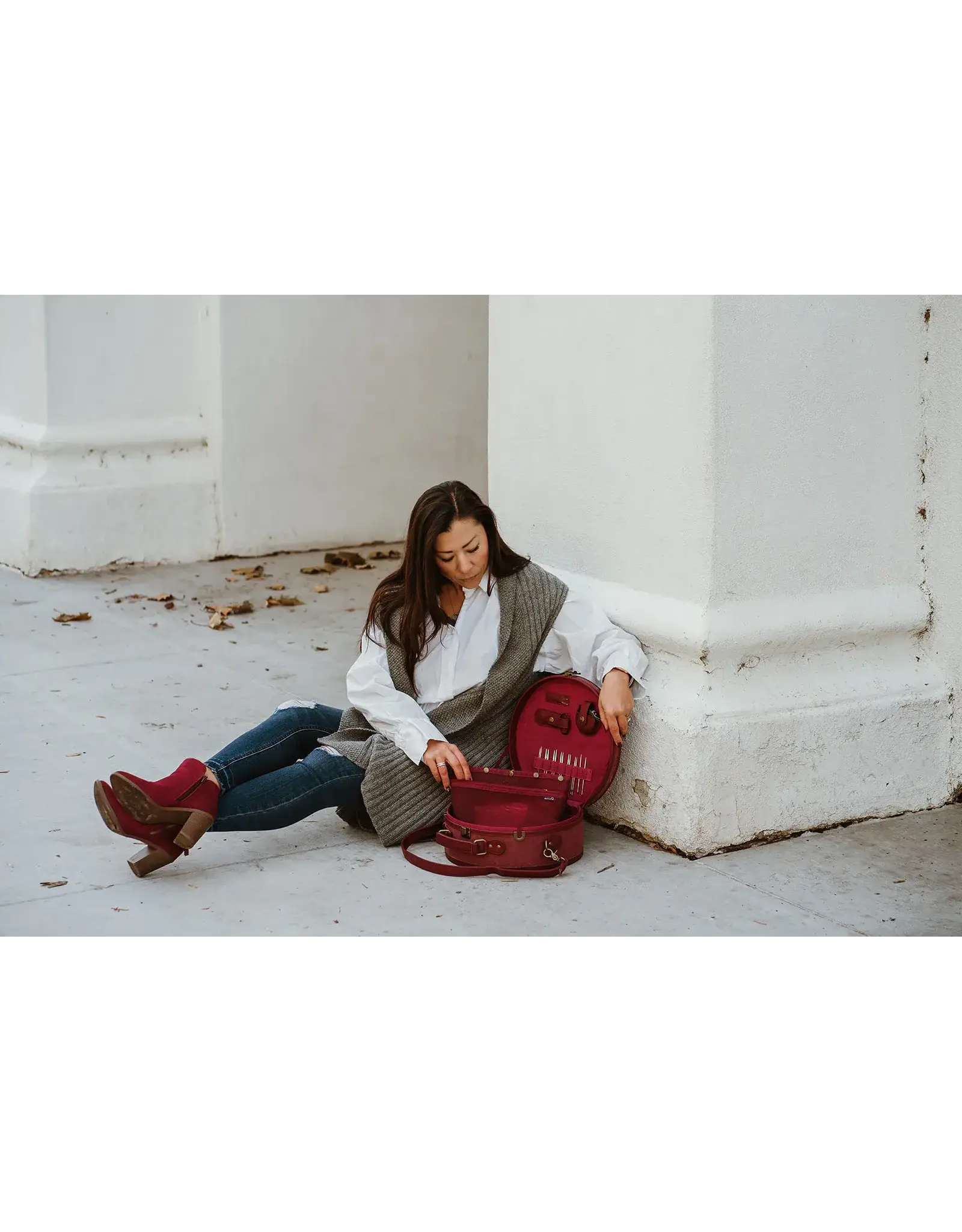 Della Q Della Q - Maker's Hat Box - Maroon