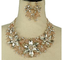 Wow Factor Necklace Set