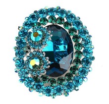 Feeling Royal Brooch - Aqua