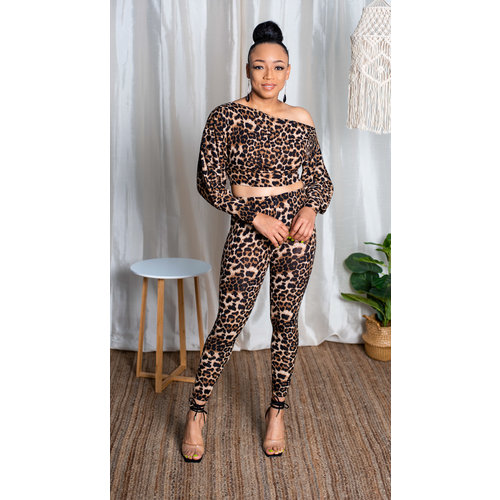 The Comeback Leopard Sweater Pants Set The Comeback Leopard Sweater Pants Set
