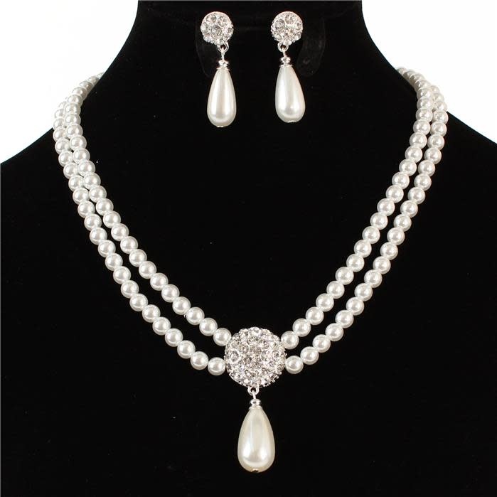 Keep It Simple Pearl Necklace Set - White