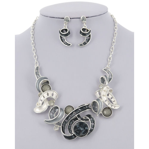 Find Me Necklace Set - Black Find Me Necklace Set - Black