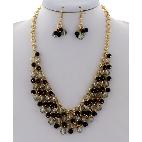 Oh Happy One Necklace Set - Black Oh Happy One Necklace Set - Black